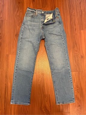 Levi Wedgie Straight Jeans